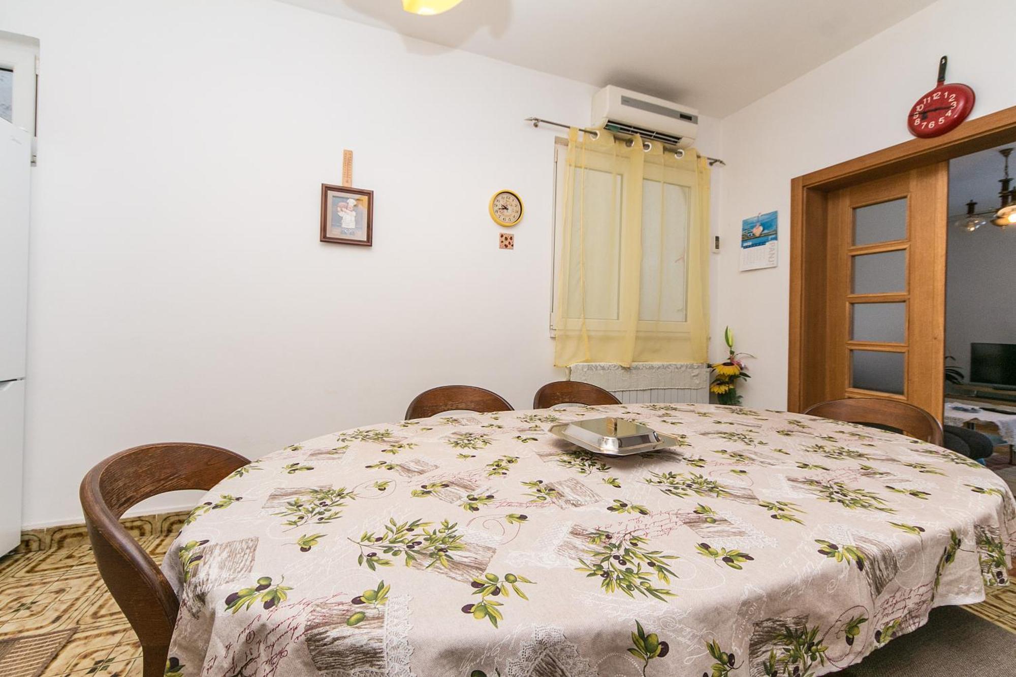 Apartments By The Sea Brist, Makarska - 15714 Podaca Habitación foto